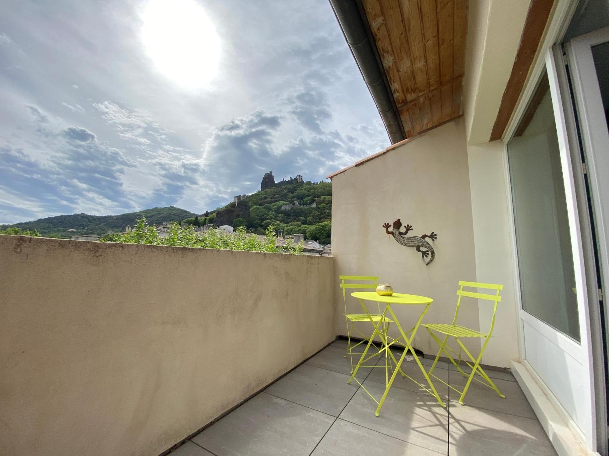 Logis Hotel Medieval, Montelimar Nord Rochemaure Εξωτερικό φωτογραφία