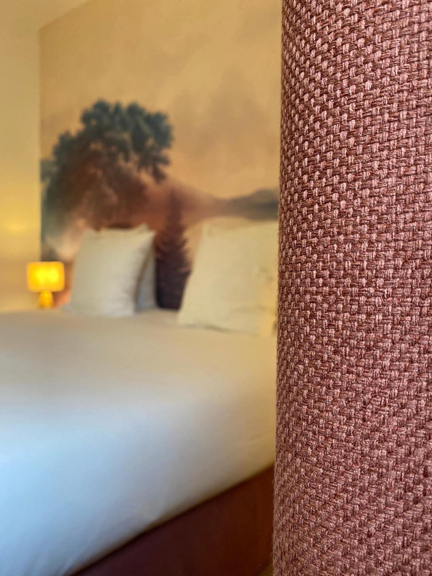 Logis Hotel Medieval, Montelimar Nord Rochemaure Εξωτερικό φωτογραφία